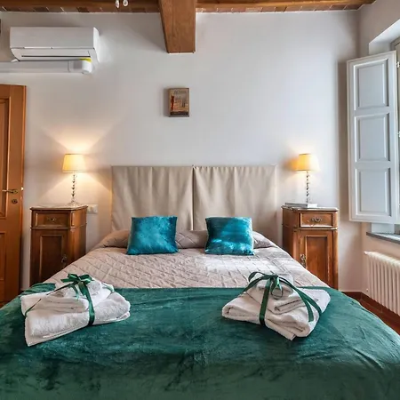 La Dimora Nell'anfiteatro Superior And Self Check In Elevator Air Conditioning * Lucca